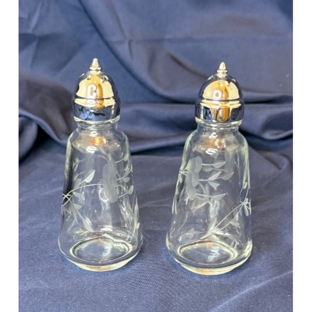 Vintage Princess House Heritage Crystal Etched Floral Salt and Pepper Shakers